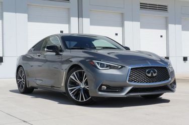 2017 INFINITI Q60