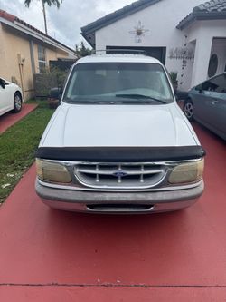 1995 Ford Explorer