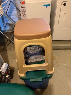 Brand New Stool with tag still on.