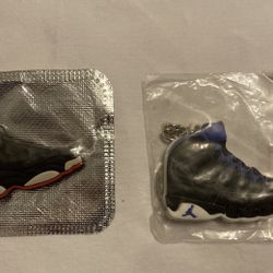 2 jordan shoes keychains brand new never used basketball kicks number 