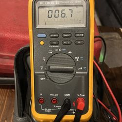 Fluke 87 True Rms Multimeter 