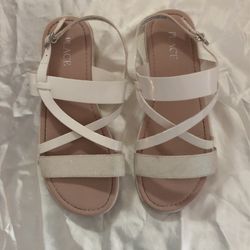 Girl Sandals 🩴 