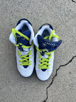 Jordan retro 6 hot sale blue pink green