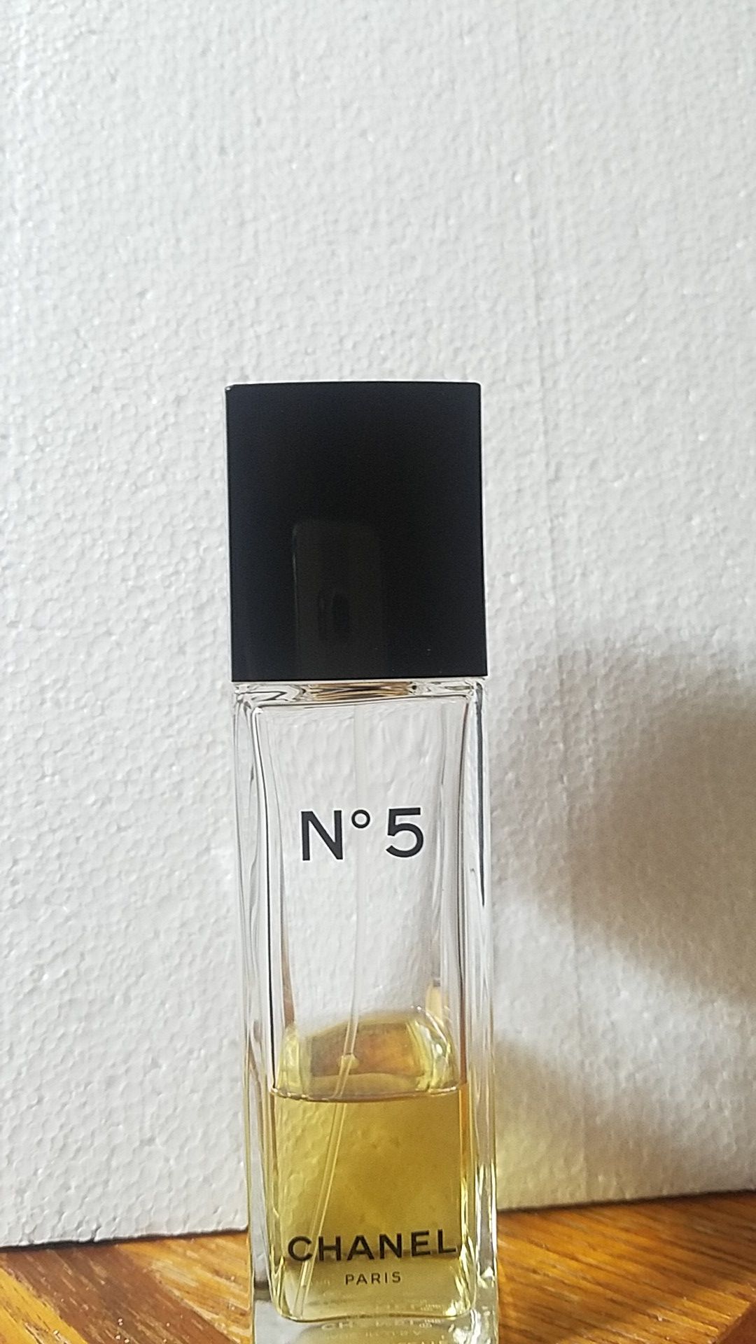 N°5 Chanel Paris I'm asking $20 or give me an offer