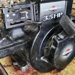3.5 H.P. Briggs And Stratton Horizontal Shaft Engine