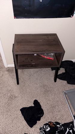 Bedside Table 
