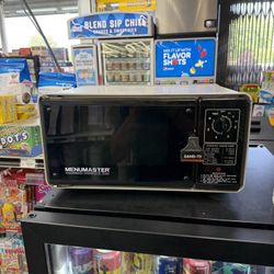 Menumaster SAND-7D Commercial Microwave Oven – Works Great
