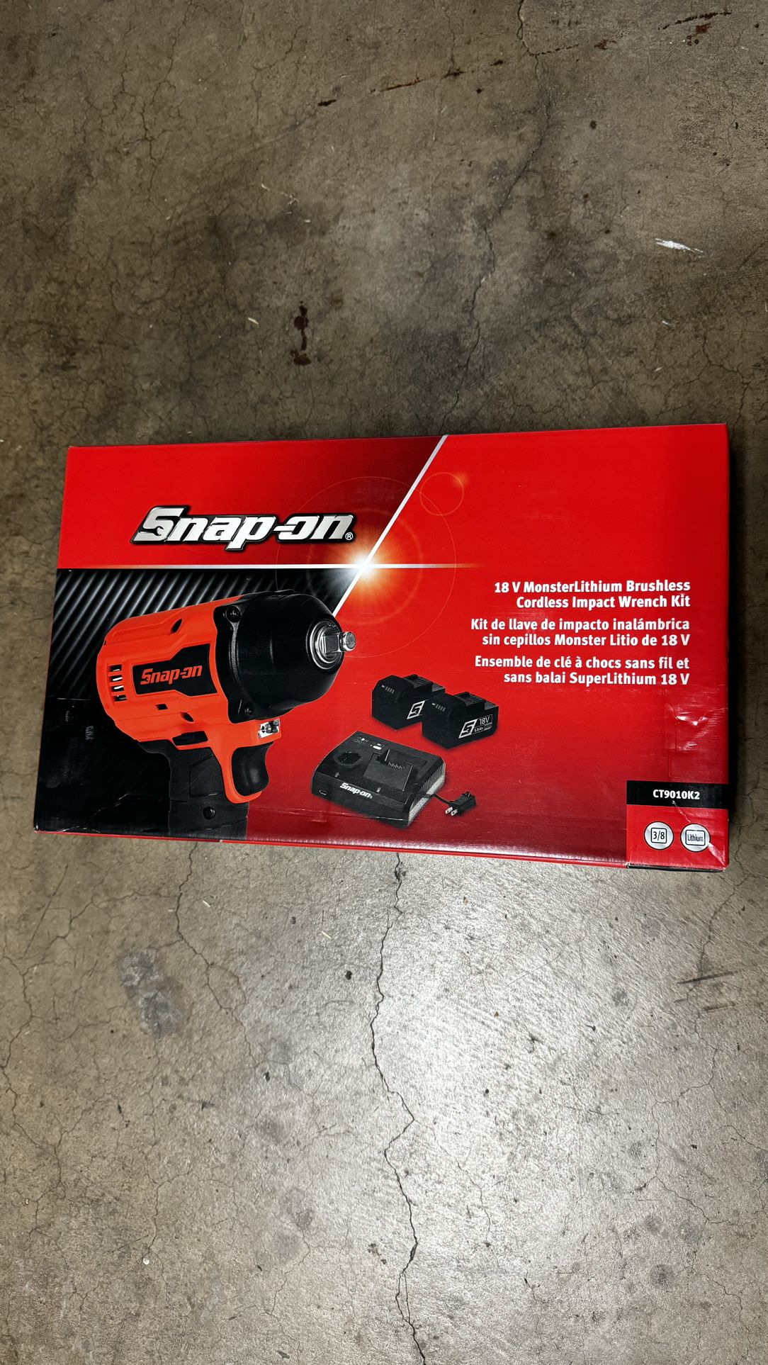 New Snap On Cordless 3/8 Electric Impact Set CT9010K2