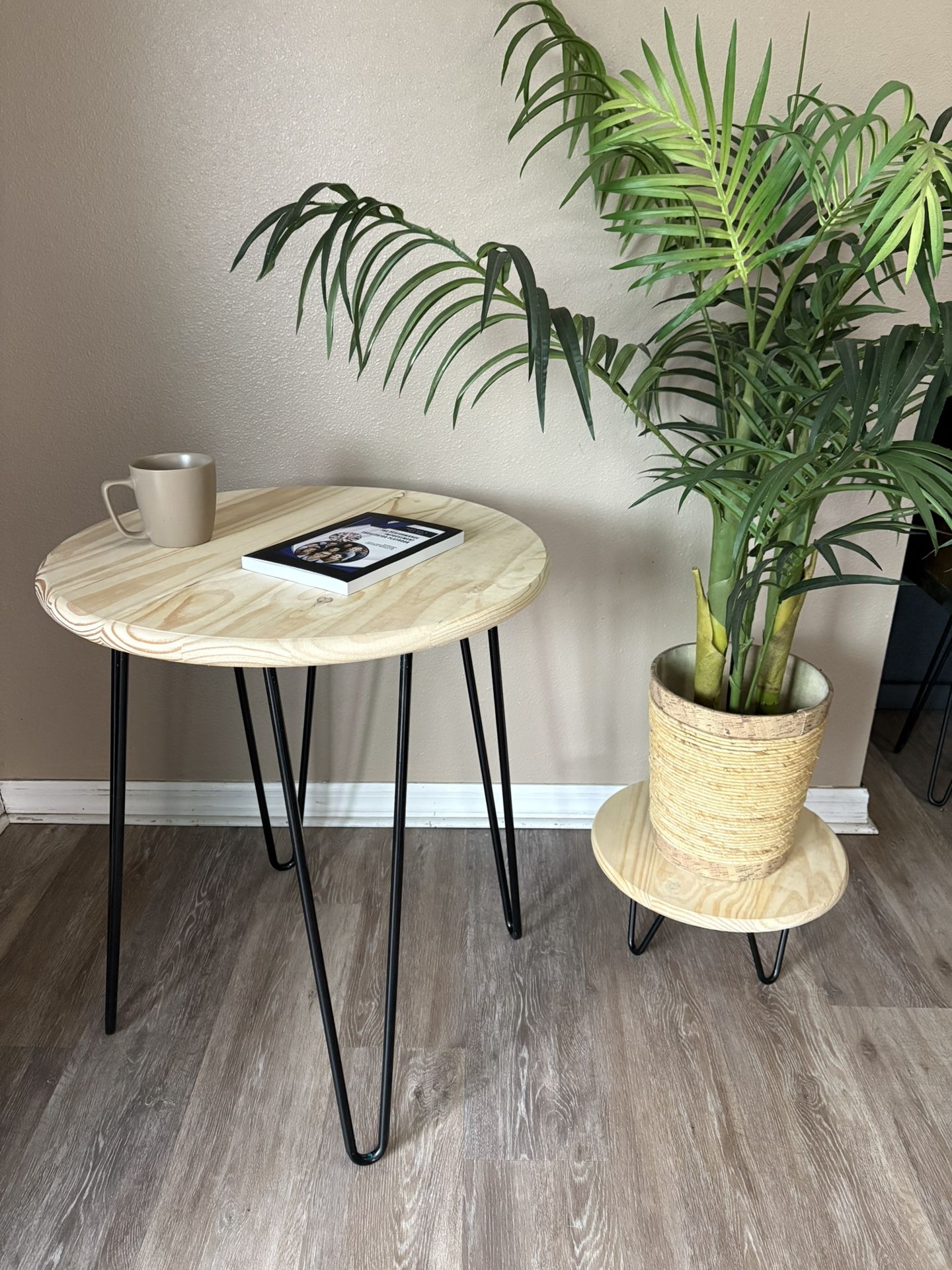 Coffee Table and Plant Stool / Stand. (Outdoor Or Indoor)
