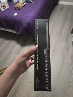 Professional Round Brush 