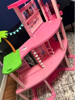 barbie house