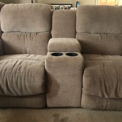 Electronic Loveseat/recliner