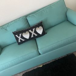 Pullout couch