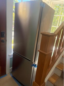 Refrigerator available