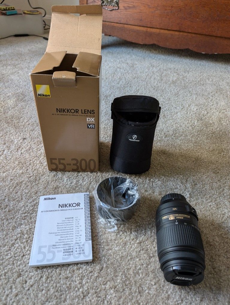 Nikor Fits Nikon 55-300 Camera Lens