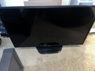 LG 50’ TV