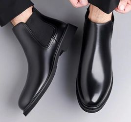 Black Leather Chelsea Boots size 10