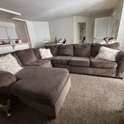 Couches - Must Pick Up 