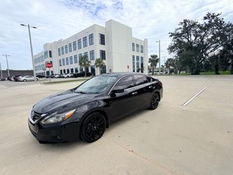 2017 Nissan Altima SV