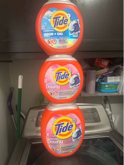 Brand new tide bundle all for ($35)(Cash only)(price is firm)