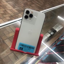 Factory Unlocked Line New 11 Pro Comes With Charger And Warranty On Sale Now ! Two Colors Available! Welcome 🤗 🔥🔥🔥🔥