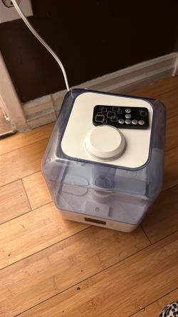 Blue mist humidifier