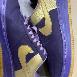 Lakers AF1 Size 11