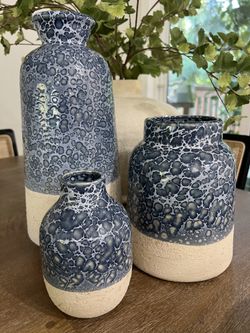 PIER 1 Vase Set