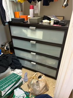 Modern dresser
