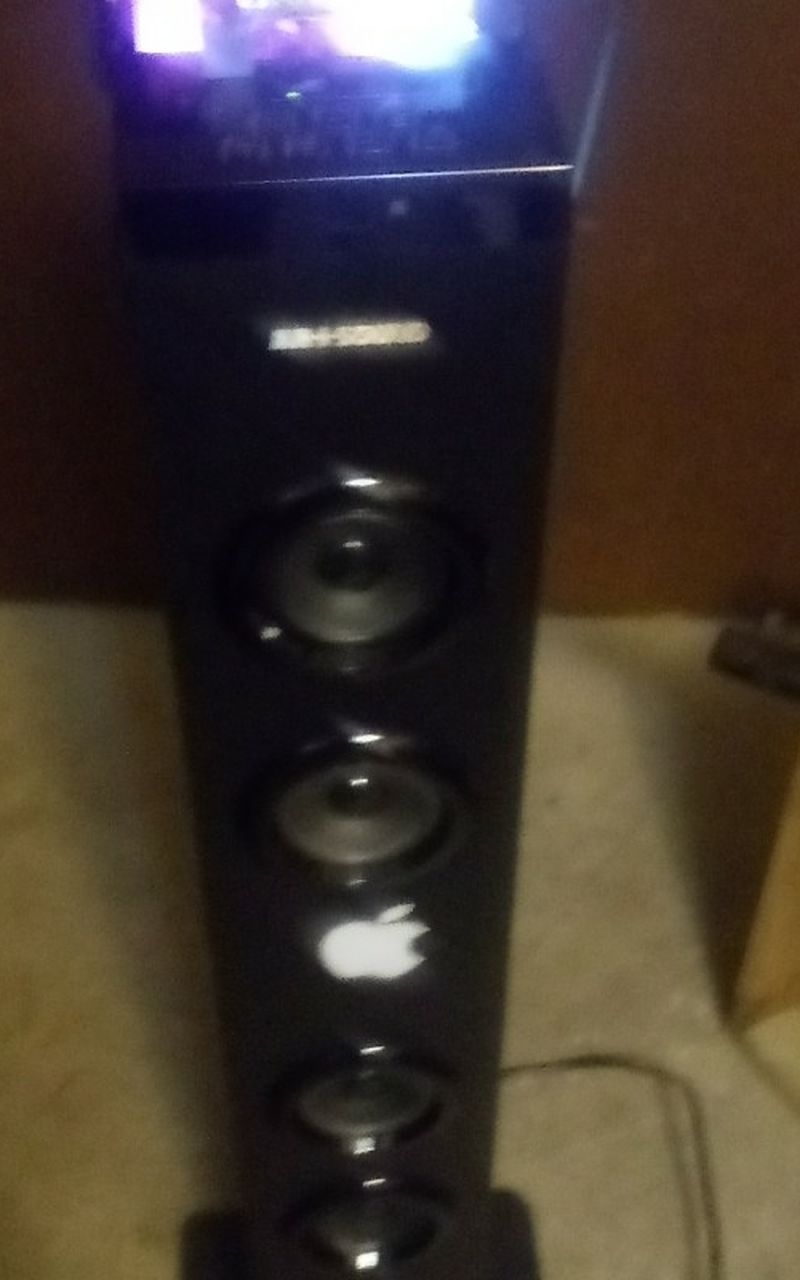 A R + Sound Bluetooth Tower Speaker and Charger Usb
