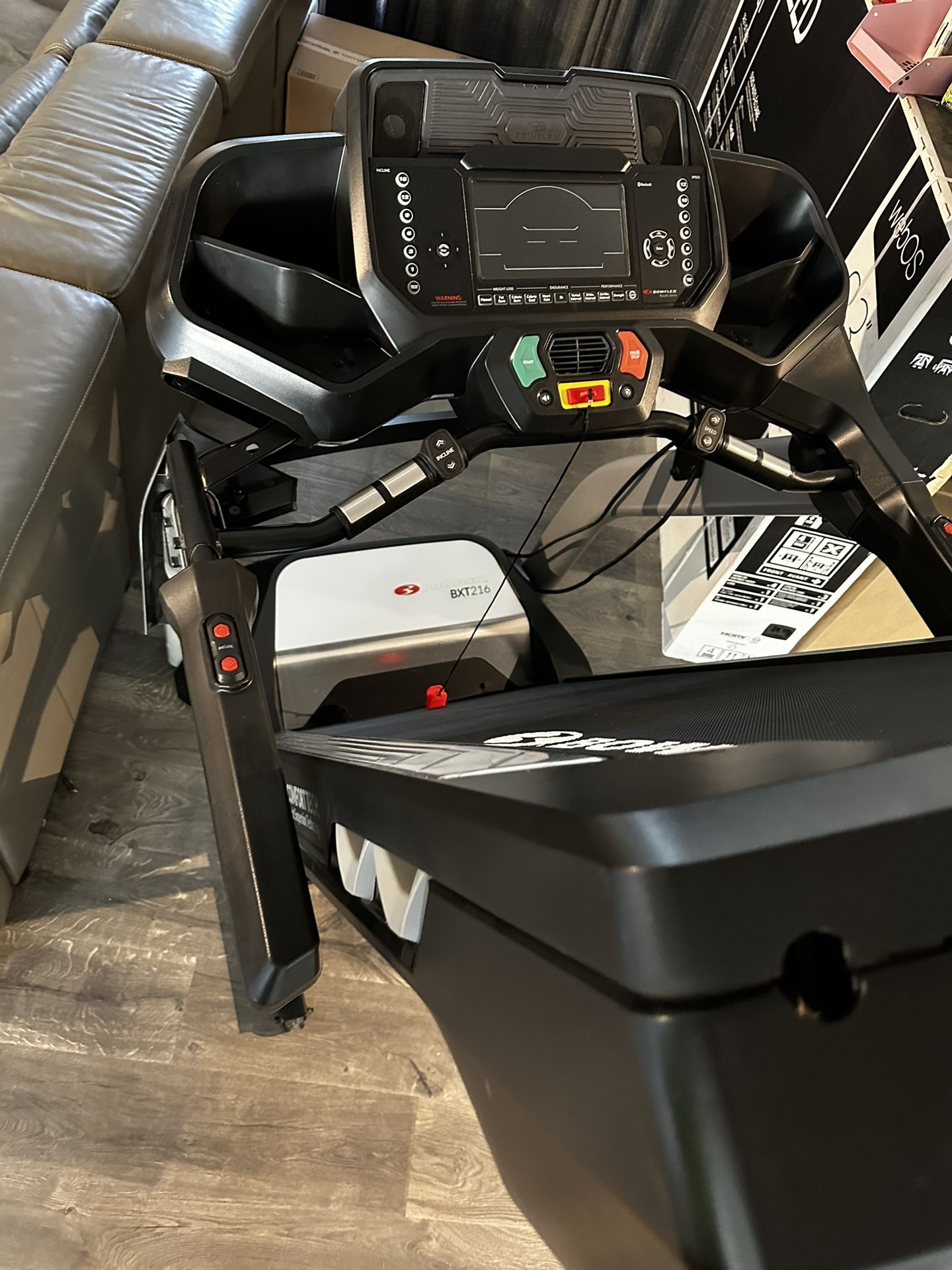 Bowflex BXT216 Treadmill for Sale in Lake View Terrace, CA OfferUp
