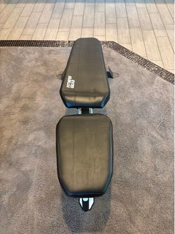 Free standing incline/decline weight training bench