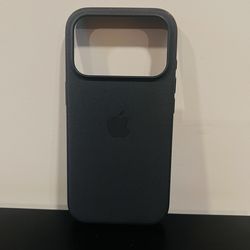 iPhone 17 pro case (Tech Woven) with Apple wallet
