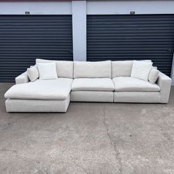 Ashley Furniture “Elyza” 3pc. Sectional Modular Cloud Couch