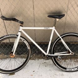 Daiquiri 700c Fixie Bike single speed 