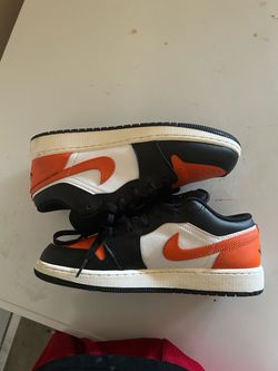 Low Jordan 1s