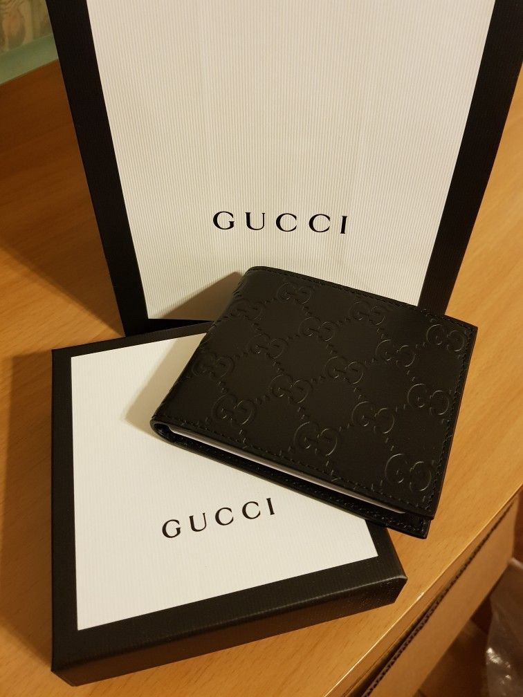 Gucci Bi-Fold Wallet