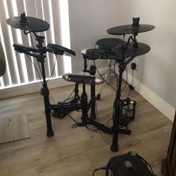 Carlsbro Electric Drum set
