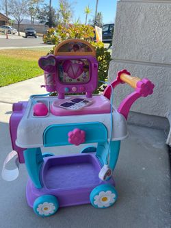Dc McStuffins Vet play cart