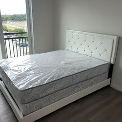 NEW BED FRAME QUEEN SIZE WITH MATTRESS AND BOX SPRING 