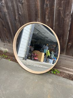 Round Mirror 