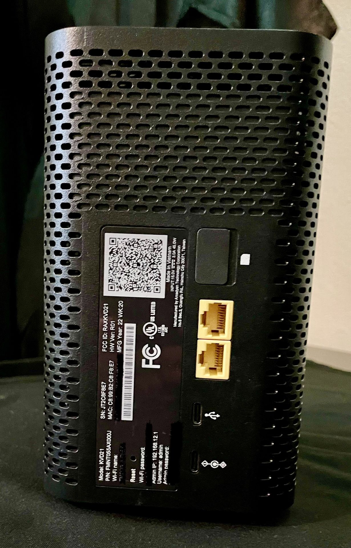 T-Mobile ARC KVD21 5G Home Internet WiFi Gateway Router in Black