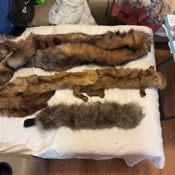 SELLING REAL MINK SCARVES