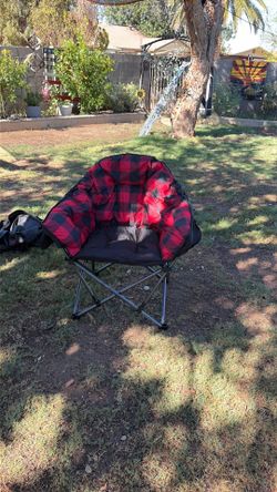 New fluffy camping chair with case