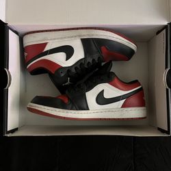 Slightly Used Jordan 1 Lows