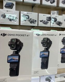 Dji pocket 4P vlog combo new