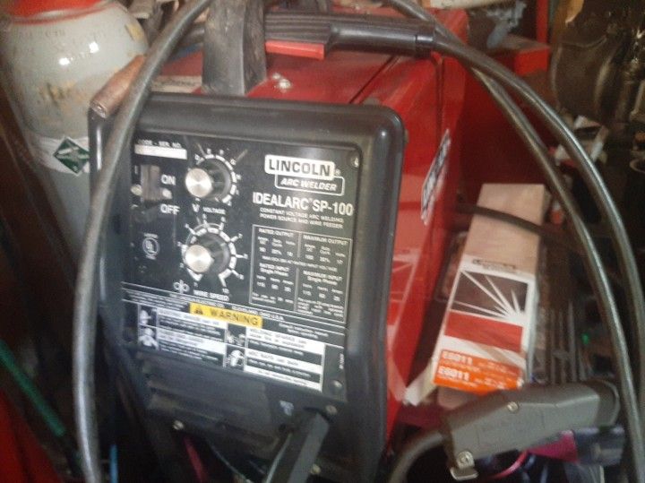 Lincoln Mig Idealarc Sp-100 ,welder
