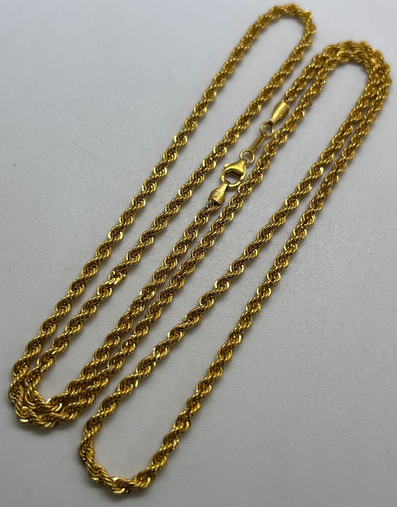 21 karat Gold rope Chain
