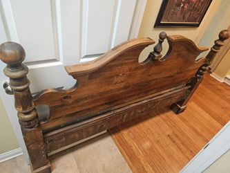 Rustic Queen Anne Style Solid Wood California King Bed Frame Set