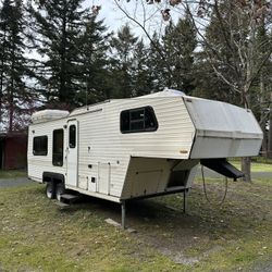 1993 5th Wheel Rv Trailer